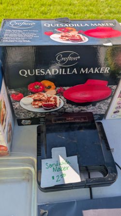 Quesadilla maker Crofton only used a couple of times