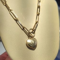 14kt Heart charm link necklace