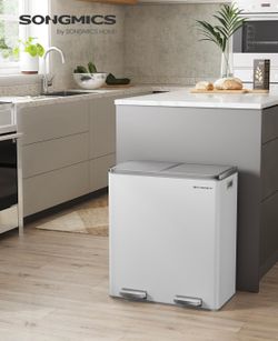 Trash Can, 2 x 8 Gallon (2 x 30 L) Garbage Can for Kitchen, with 15 Trash Bags, 2 Compartments, Plastic Inner Buckets and Hinged Lids, Airtight, White