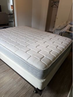 Queen mattress, box spring, metal frame
