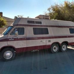 1985 DODGE WIDE ONE Low Mile ORIGINAL FACTORY Class B Van 23 Foot