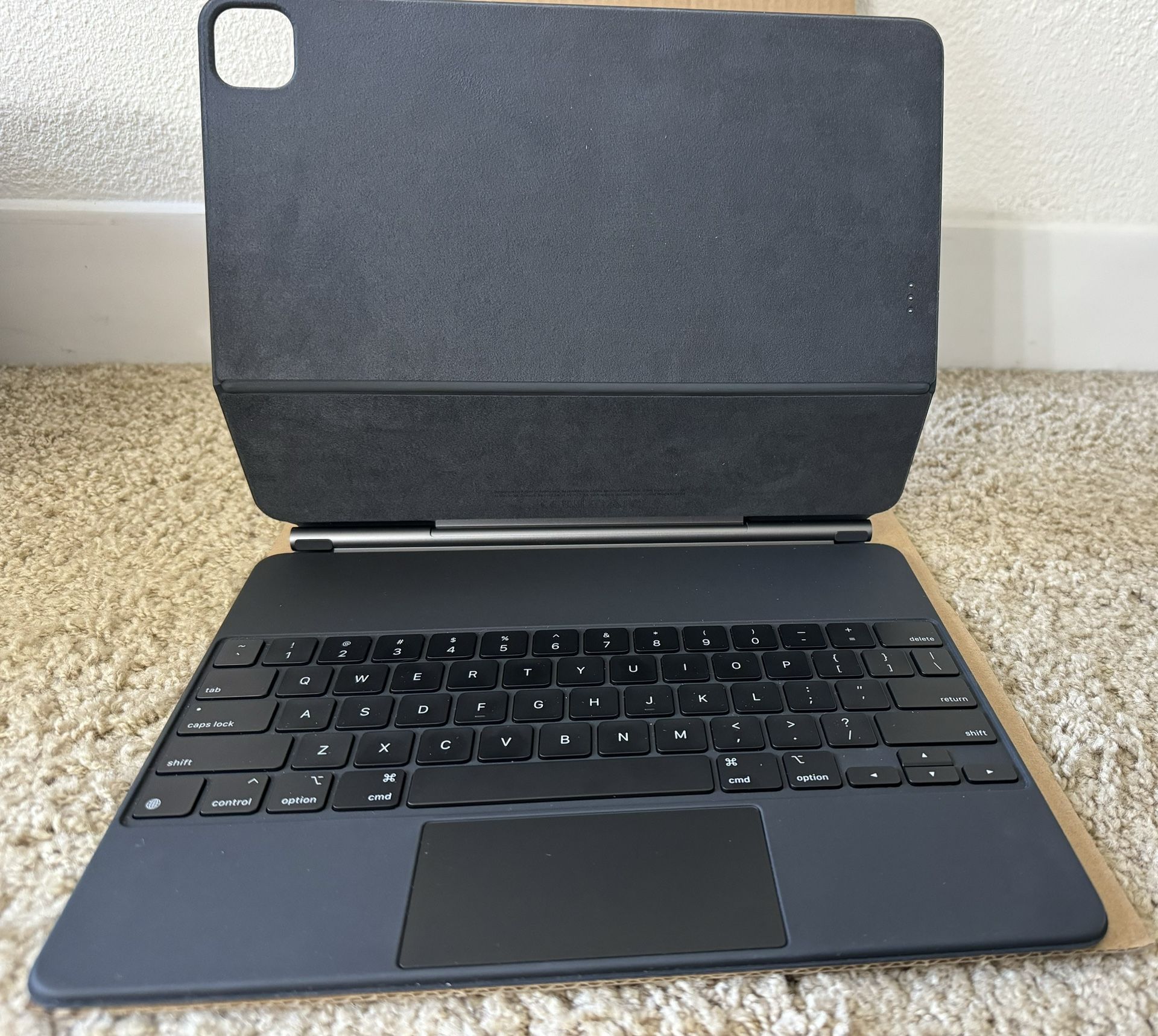 Apple iPad Magic Keyboard Case for iPad Pro 12.9-inch iPad Pro