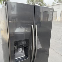 Side By Side Samsung Refrigerator