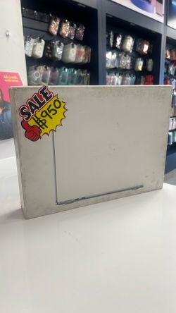 MacBook Air M3 8ram 256gb