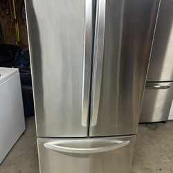 LG REFRIGERATOR 