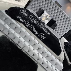 ✨️ King, Cal King, Queen Bed Frame ✨️ Furniture Sectionals, Bedrooms, Dining Avail