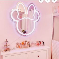 Impressions Vanity Minnie Mouse LED Wall Mirror