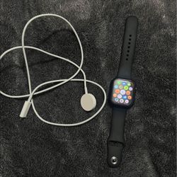 Apple Watch SE 44mm 
