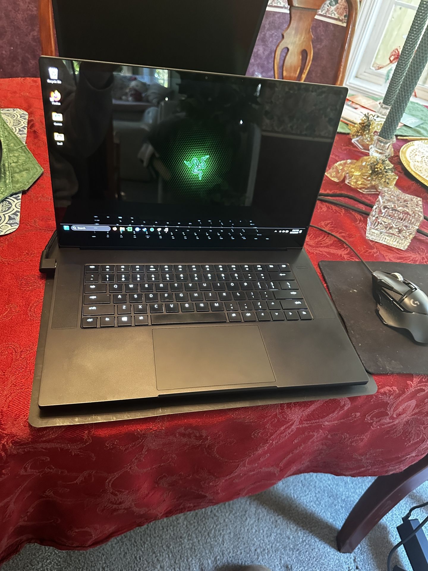 Razer blade 15 Advanced i7, 32gb ram, 1tb ssd and rtx 2080