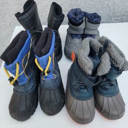 Kids Snow boots size 9