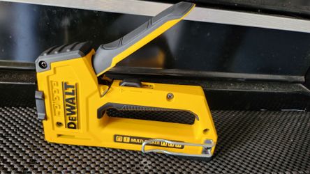 DeWalt stapler gun and nailer