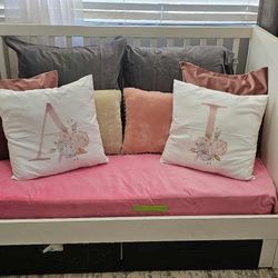 Crib/toddler Bed With Mattress 