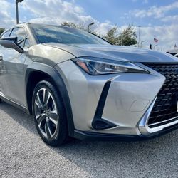 2019 Lexus UX 250H AWD 