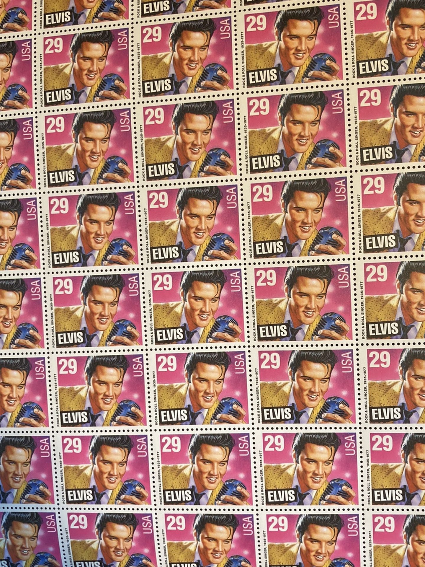 ELVIS PRESLEY Mint NEVER Used 40 Stamp