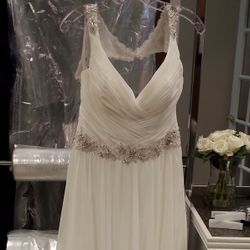 Stella York Timeless Wedding Dress 