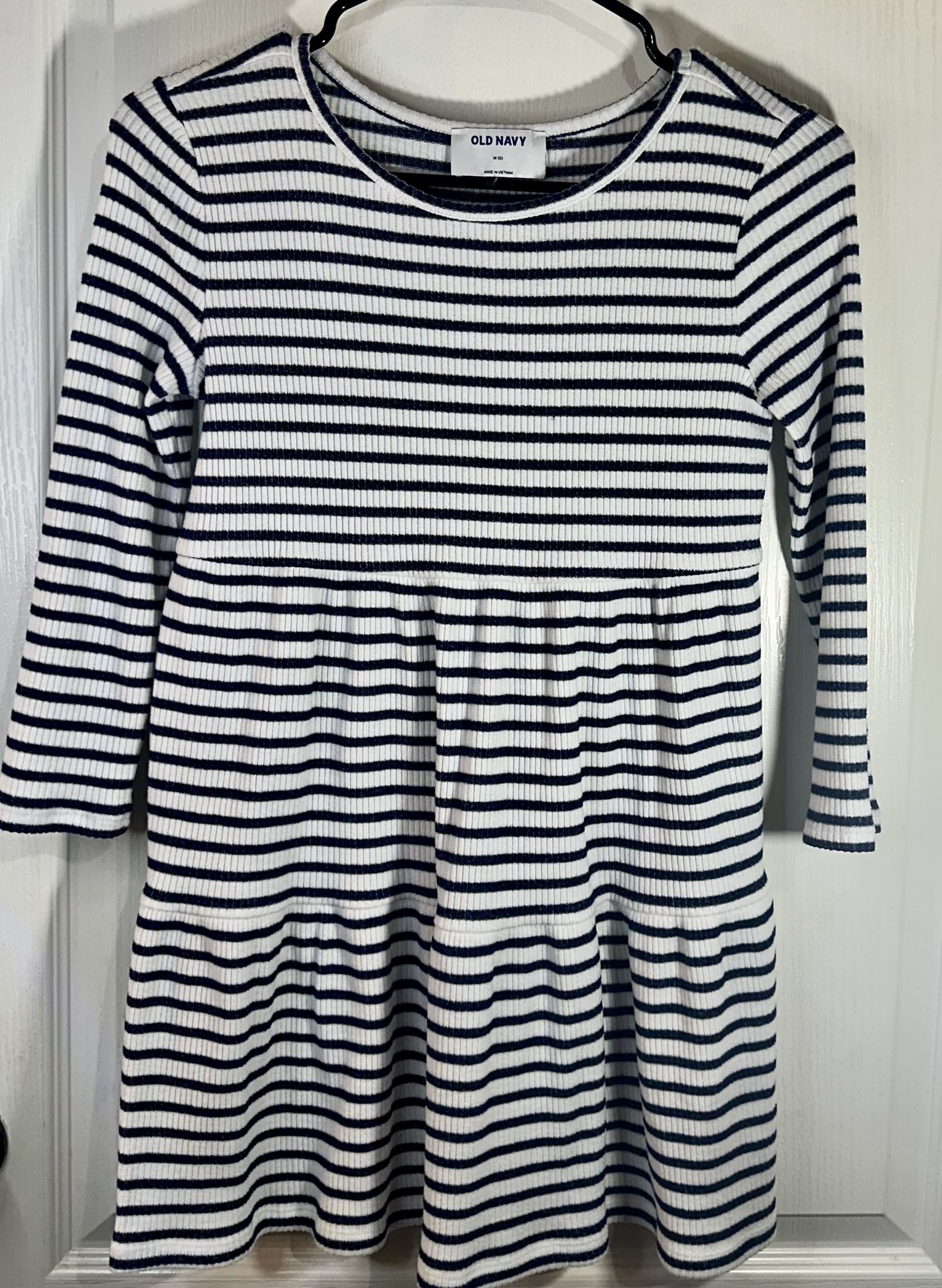 Old Navy Girls' Long Sleeve Striped Tiered Dress Navy White Size M 8