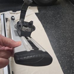  THULE 450R Crossbars For Rooftop