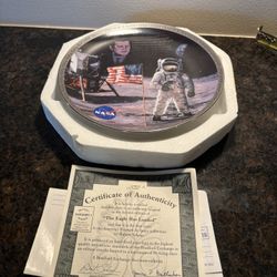 NASA The Eagle Has Landed Collector Plate 1 Americas Triumph in Space Apollo 11