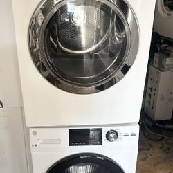 Washer And Dryer Set GE - 24 Inches - Small Size