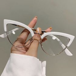 Fashionable White Vintage Cat Eye Clear Lens For Women And Men - Perfect For Parties And Computer Use 