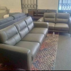 New Too Grain Genuine Leather Couch And Love Seat Set / Free Delivery 
