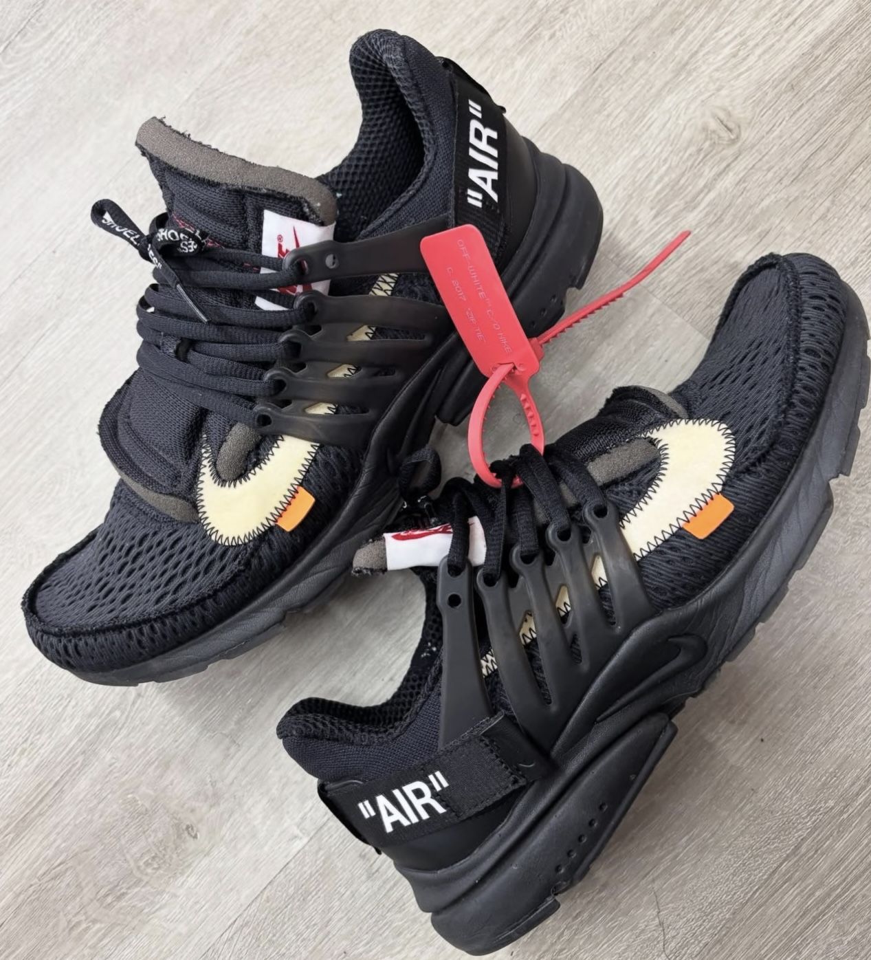 Black Offwhite Prestos 