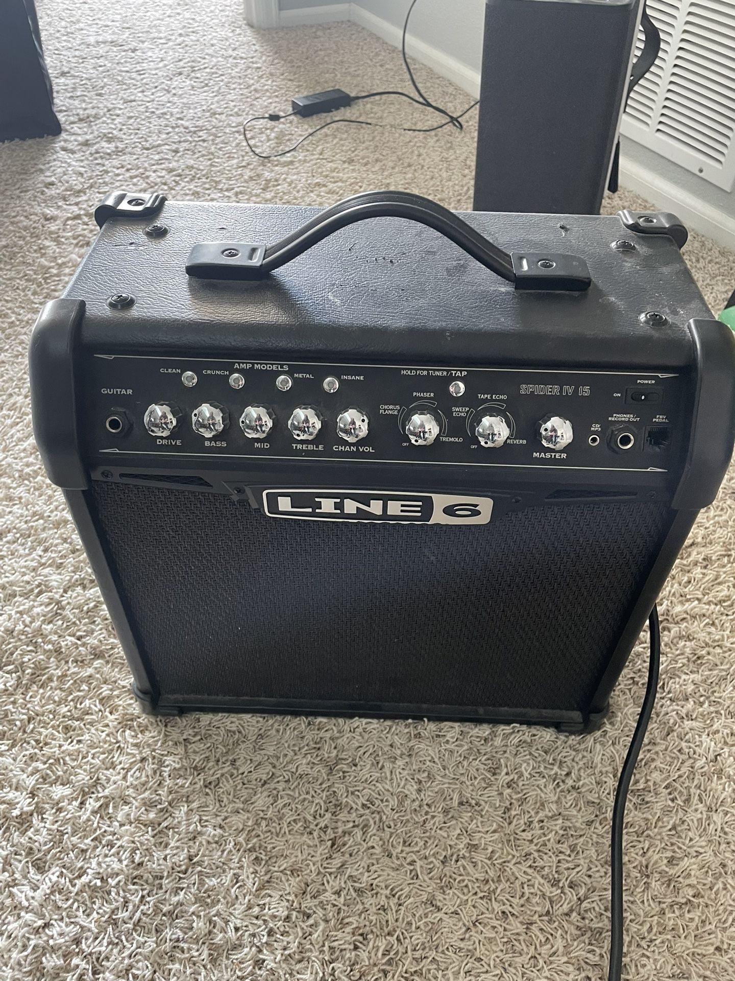 Line 6 Spider IV Amp