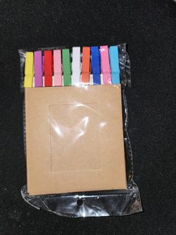 Square Photo Frames Garland $5