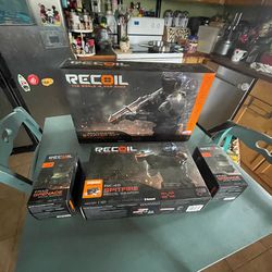 New Recoil Starter Set - SPECIAL EDITION Multiplayer - Toys-R-us Exclusive. And extras as seen in photo. I don’t know much about this been in storage 
