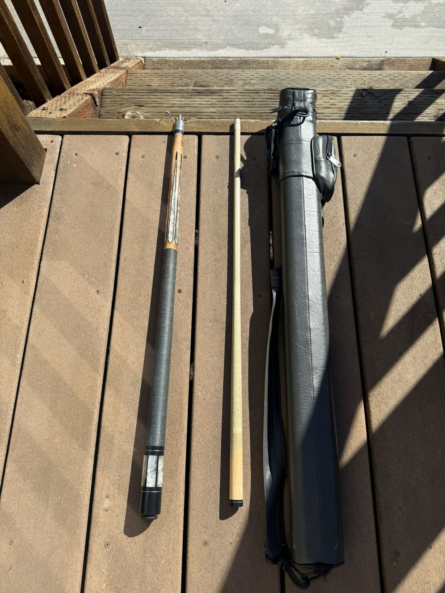 Pool Cue With Case