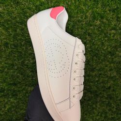 Gucci Shoes 