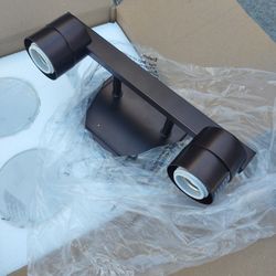 Bathroom vanity light fixture