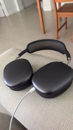 Airpods max