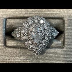 Vintage Never Worn Vera Wang 1.5 Karat engagement ring Ring 
