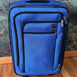 Delsey Lightweight Small Suitcase