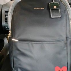 MICHAEL KORS BACKPACK 