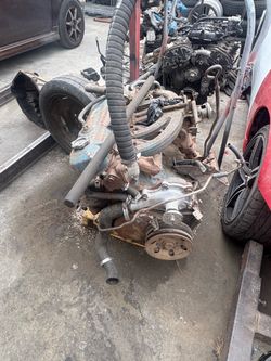 Slant 6 engine , transmission and rear differential