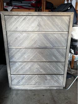 Cal king bedroom set