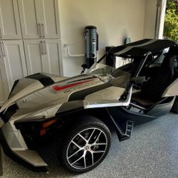 2016 Slingshot