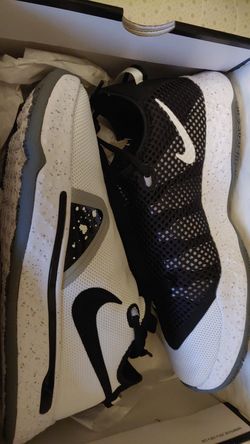 PG 4 Shoes Size 11