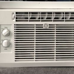 General Electric “5,000 BTU Window AC”