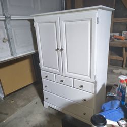 armoire Freshly Sanded And Painted Like New