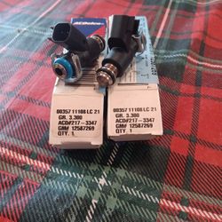 Sequential Multi-port Fuel Injectors  6.0 LS Motors V8 GM OEM new  Two For $80
