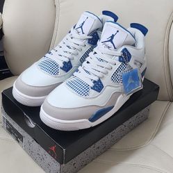 Jordan 4 Retro 