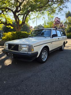 1986 Volvo GL Wagon