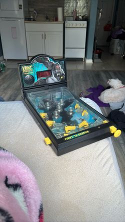 KING KONG PINBALL MACHINE
