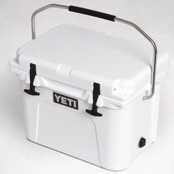 Yeti Roadie 20. White. Brand New With Tag.