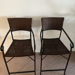 Wicker And Iron Bar Stool Set 