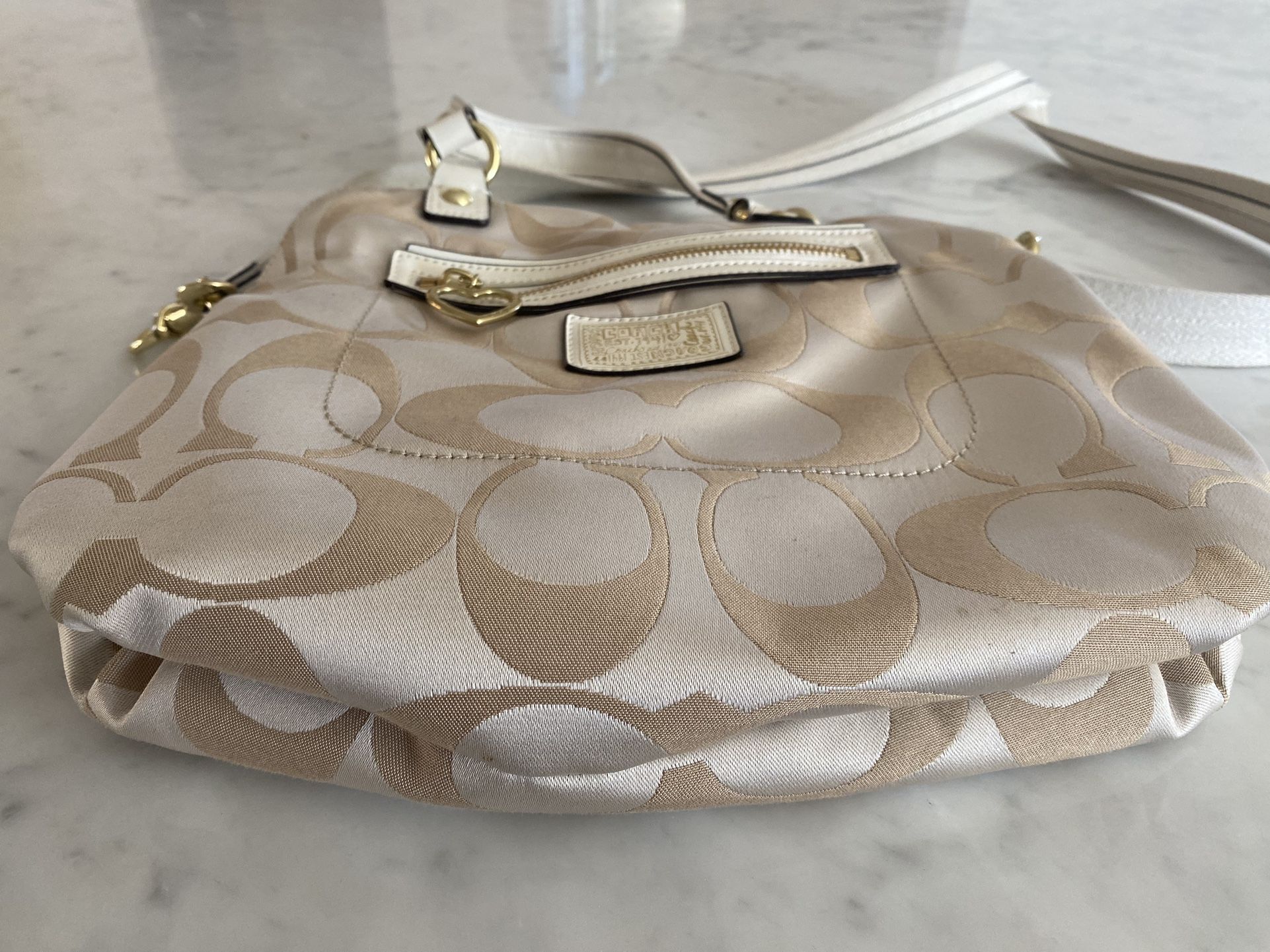 Vintage Coach Purse for Sale in Los Angeles, CA - OfferUp