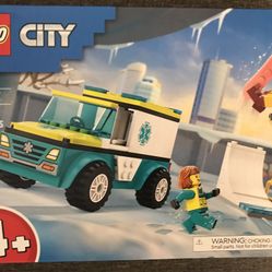 LEGO City Emergency Ambulance and Snowboarder 60403 NEW 79pcs Building Toy